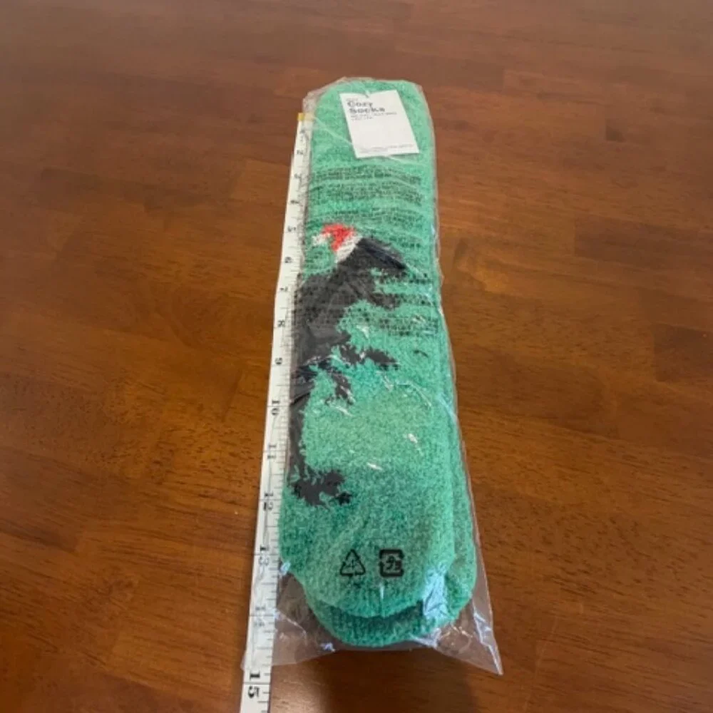 Old Navy Dinosaur Santa Cozy Socks NWT.